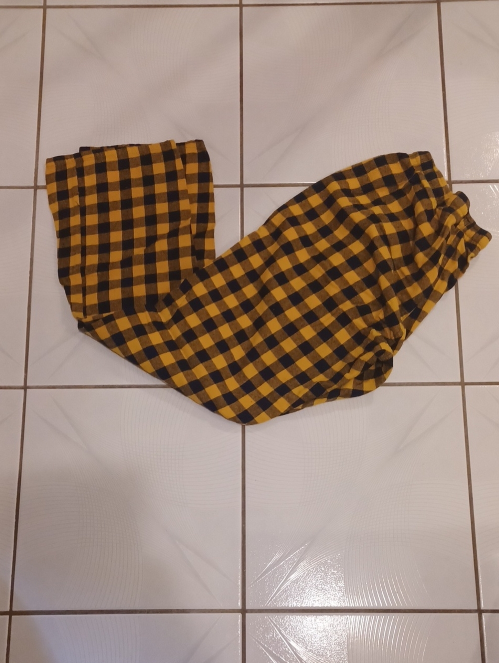 $4 Add-on Yellow and Black Checkered Pajama Pants - Size Medium